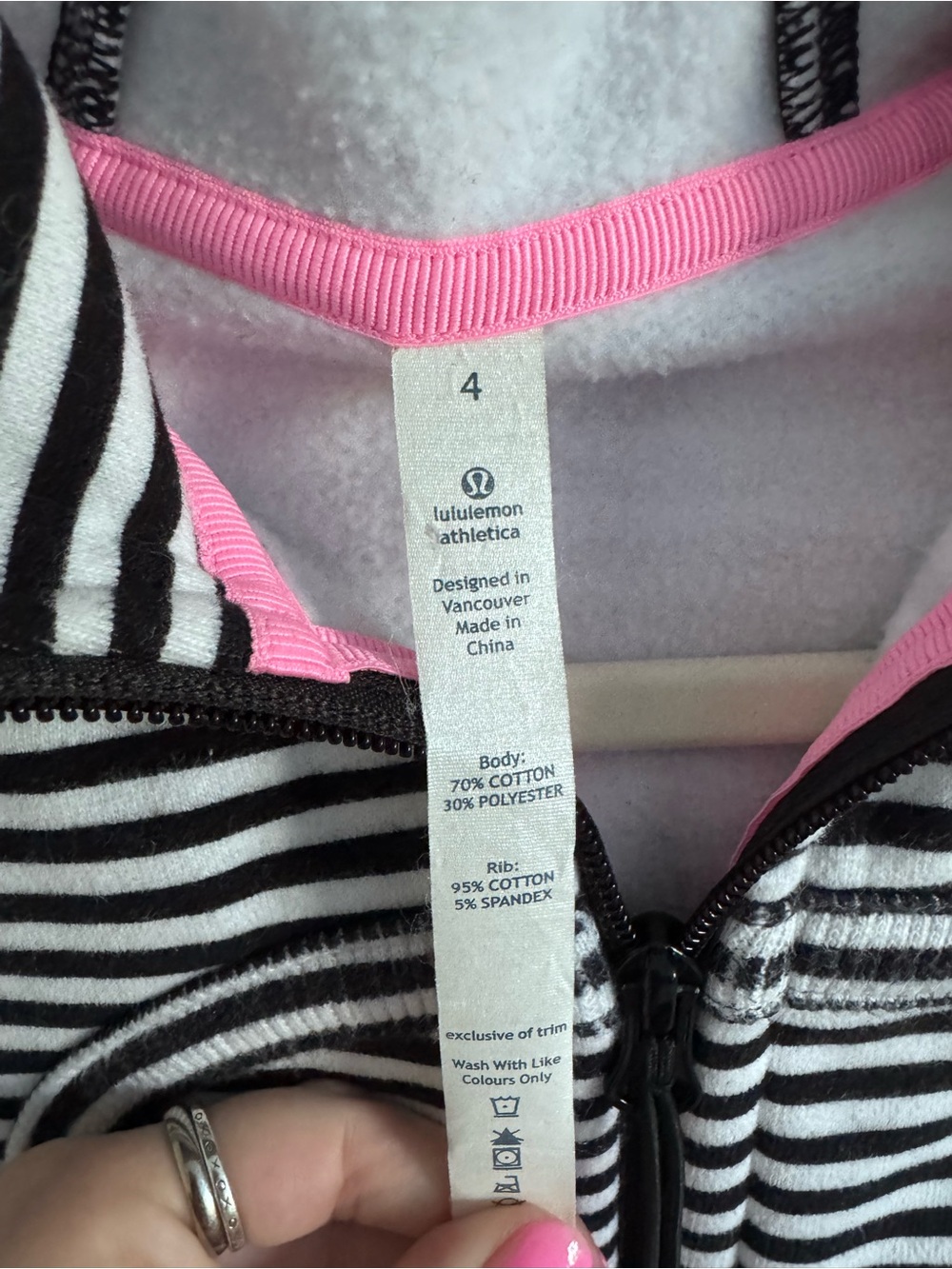 Lululemon Scuba Jacket - Picture 2 of 6